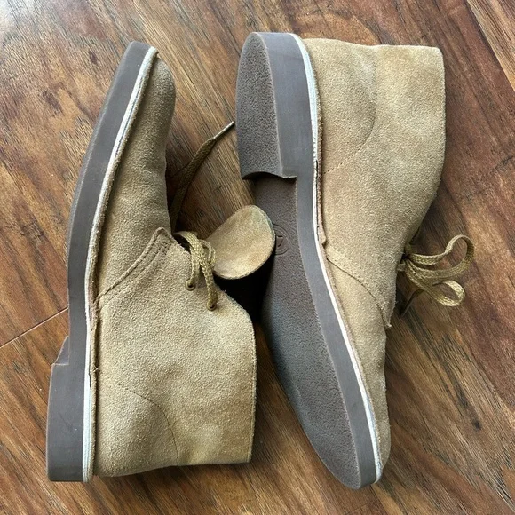 Clarks Boots Size Ten - Picture 5 of 7